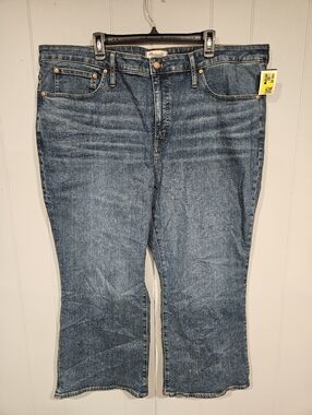 Madewell Women's 24W High Rise Cali Demi Boot Crop Blue Jeans Magic Pockets NWT